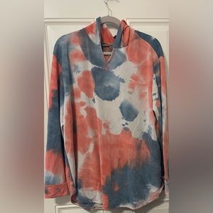 NEVER been worn Honeyme Curvy long sleeve shirt with hood.